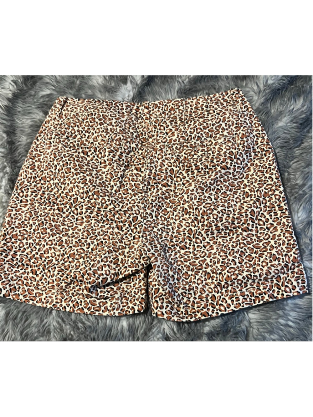 Women's Lee Leopard Print Regular Fit Mid Rise Bermuda Shorts Size 6 - Picture 5 of 5